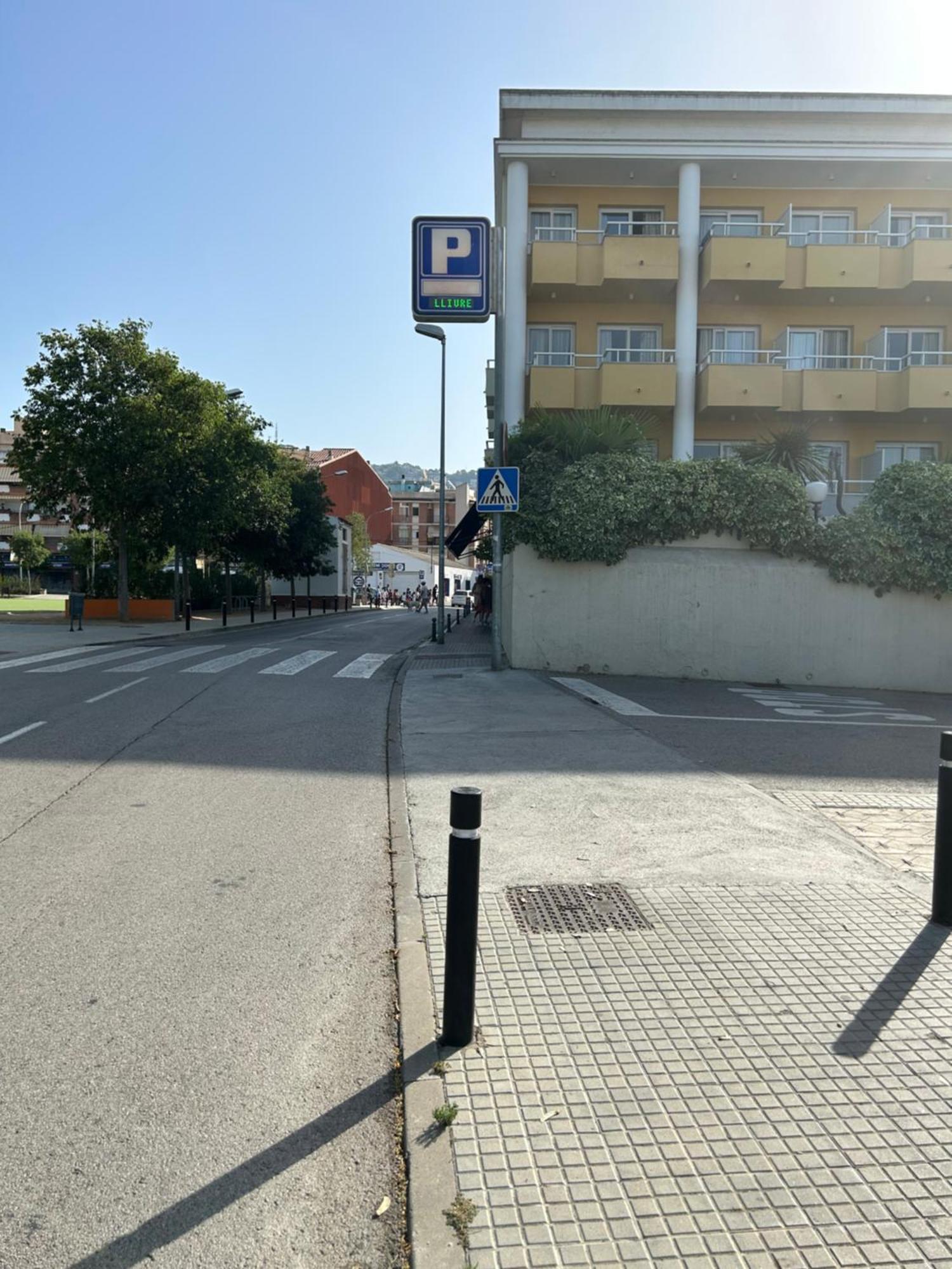 Centrico Apartamento A 150 Metros De La Playa. Parking* Лорет де Мар Екстериор снимка